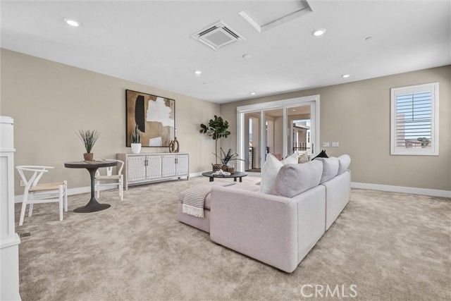 109 Pitch, Irvine, CA 92618