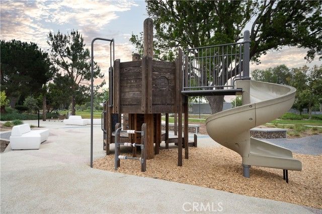 109 Pitch, Irvine, CA 92618