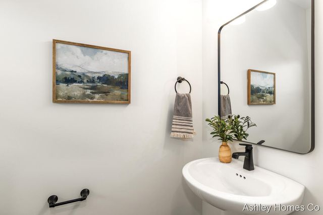 11035 Shaner Avenue, Rockford, MI 49341