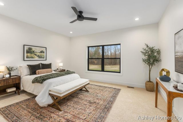 11035 Shaner Avenue, Rockford, MI 49341