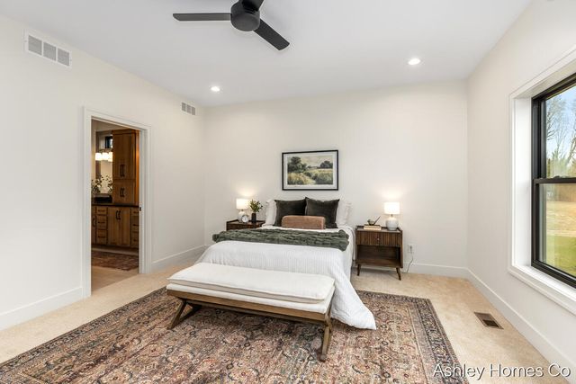 11035 Shaner Avenue, Rockford, MI 49341