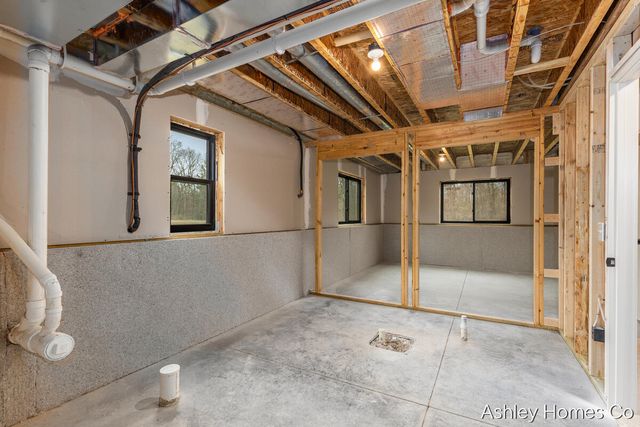 11035 Shaner Avenue, Rockford, MI 49341