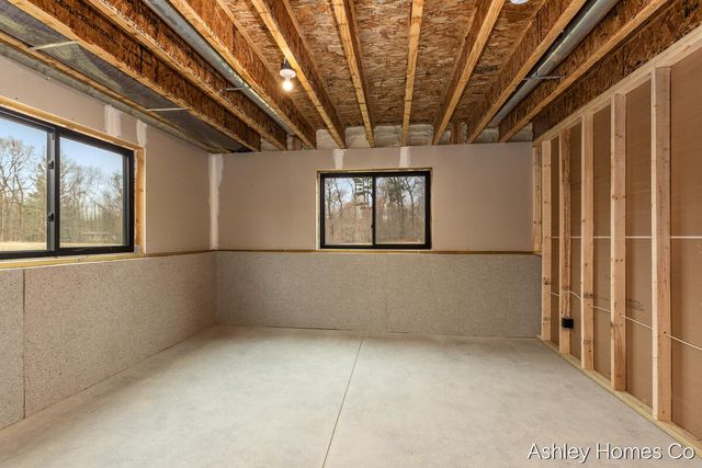 11035 Shaner Avenue, Rockford, MI 49341