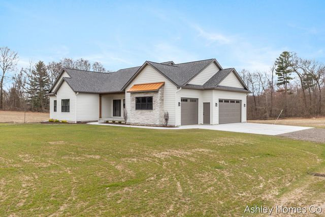 11035 Shaner Avenue, Rockford, MI 49341