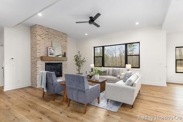 11035 Shaner Avenue, Rockford, MI 49341