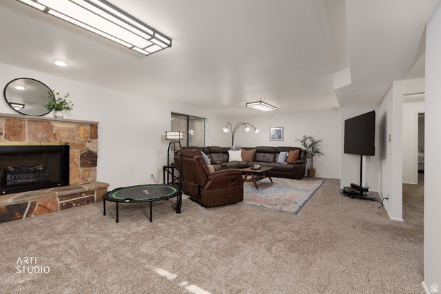 1747 COBBLESTONE DR, Provo, UT 84604