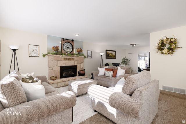 1747 COBBLESTONE DR, Provo, UT 84604