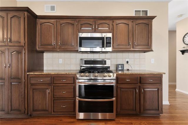 16404 NE 127th Street, Kearney, MO 64060