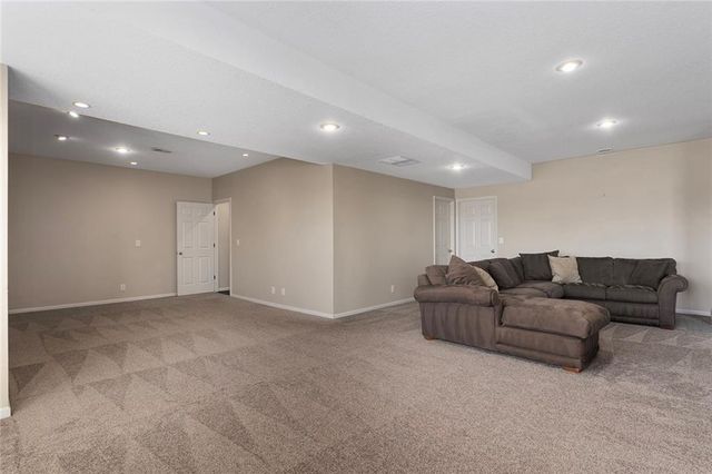 16404 NE 127th Street, Kearney, MO 64060