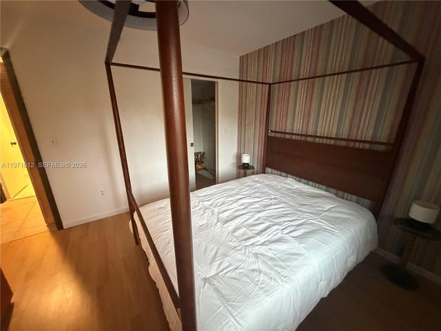 896 N Federal Hwy 326, Lantana, FL 33462