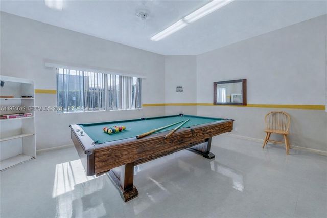 896 N Federal Hwy 326, Lantana, FL 33462