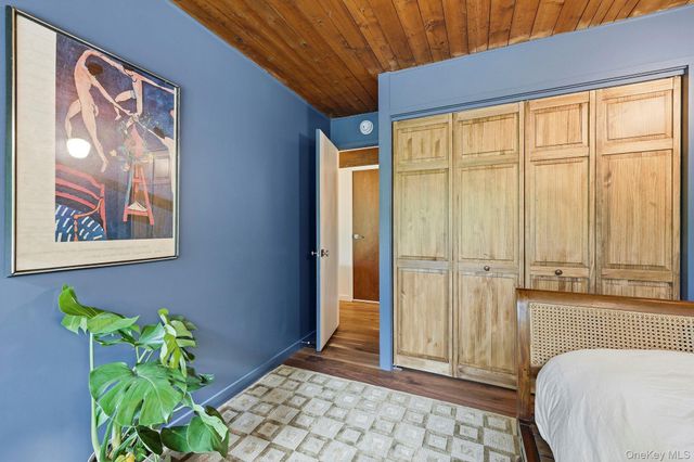 670 Long Hill Road W, Briarcliff Manor, NY 10510