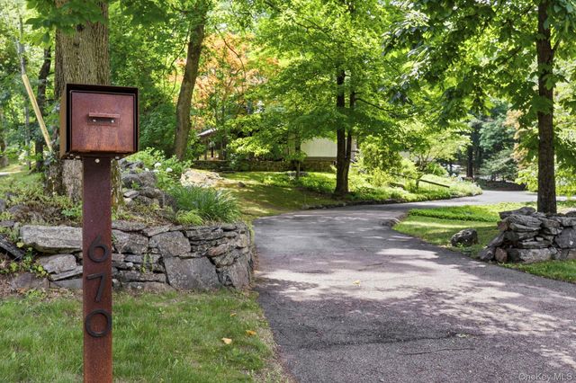 670 Long Hill Road W, Briarcliff Manor, NY 10510