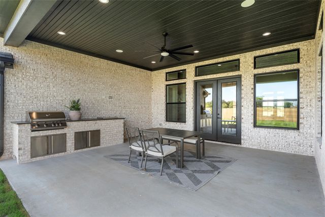 213 Amistad, Mcgregor, TX 76657