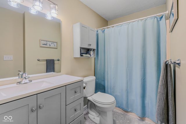 783 N Shore Boulevard, Franklin, IN 46131