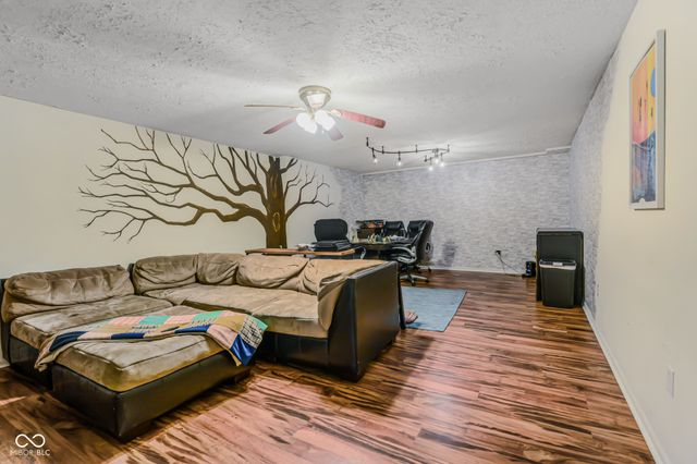 783 N Shore Boulevard, Franklin, IN 46131