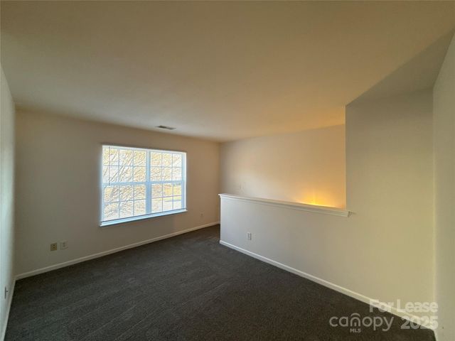 2807 Forest Grove Court, Charlotte, NC 28269