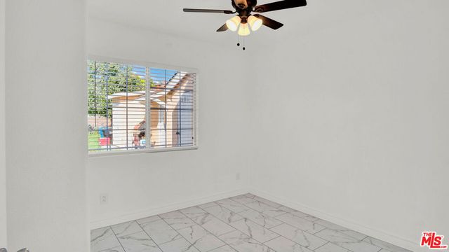 2239 W Lincoln Street, Long Beach, CA 90810