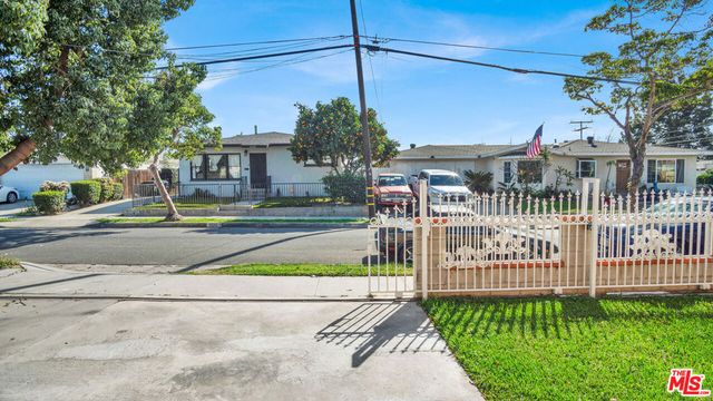 2239 W Lincoln Street, Long Beach, CA 90810