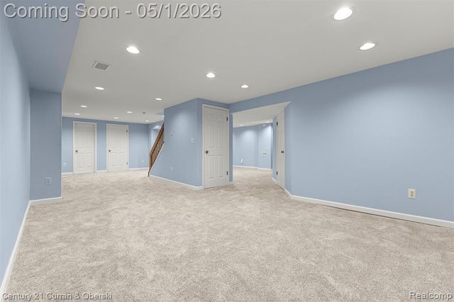 29216 Arlington Way Court, Farmington Hills, MI 48331