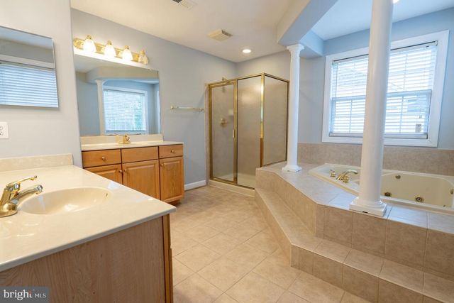 4 KIRBY LN, Stafford, VA 22554