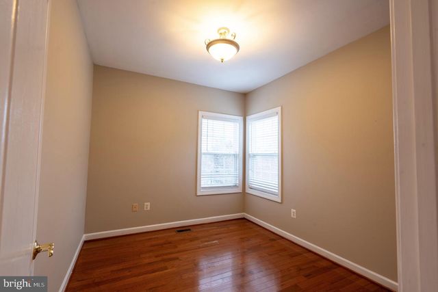 4 KIRBY LN, Stafford, VA 22554