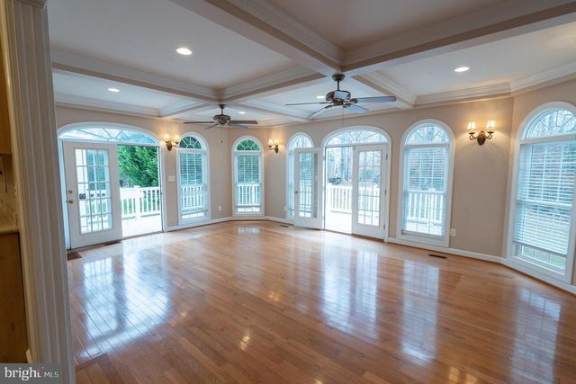 4 KIRBY LN, Stafford, VA 22554