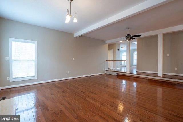 4 KIRBY LN, Stafford, VA 22554