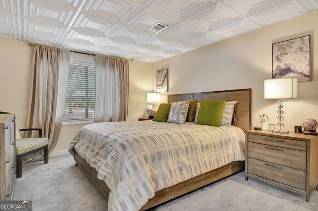 370 Dix Lee On Drive, Fayetteville, GA 30214