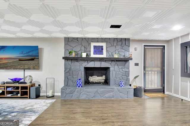 370 Dix Lee On Drive, Fayetteville, GA 30214