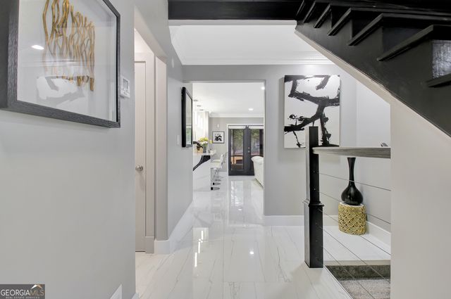 370 Dix Lee On Drive, Fayetteville, GA 30214