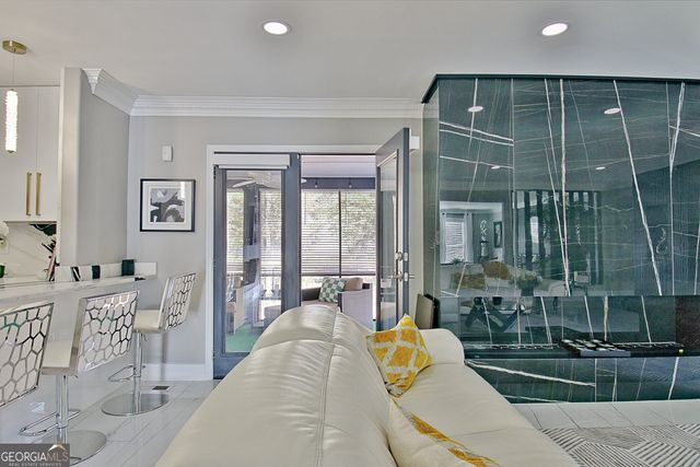 370 Dix Lee On Drive, Fayetteville, GA 30214