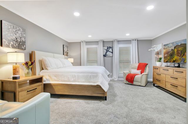 370 Dix Lee On Drive, Fayetteville, GA 30214