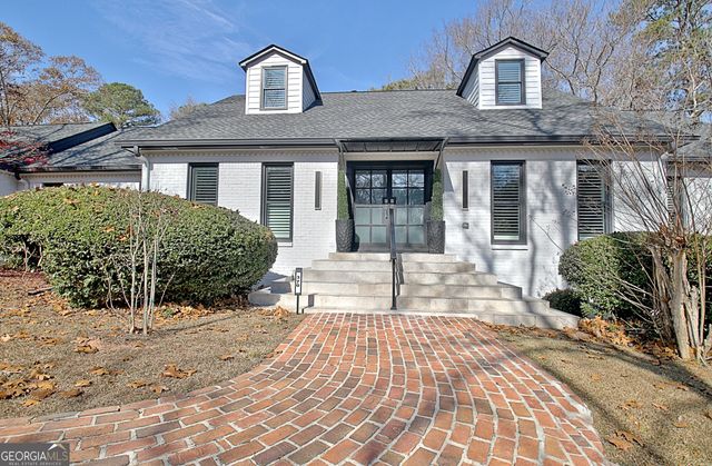 370 Dix Lee On Drive, Fayetteville, GA 30214