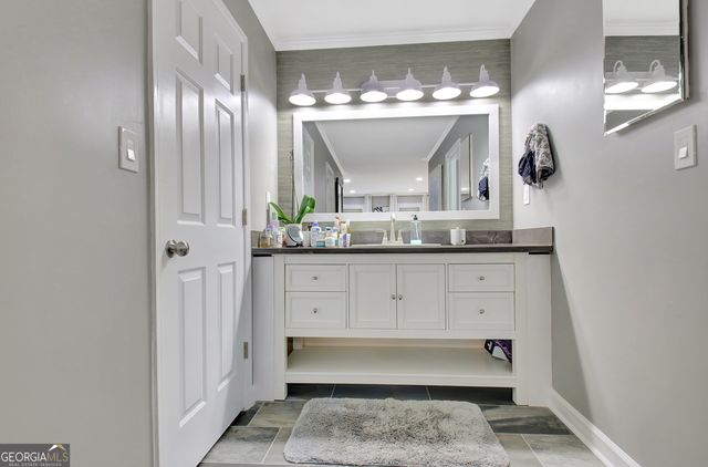 370 Dix Lee On Drive, Fayetteville, GA 30214