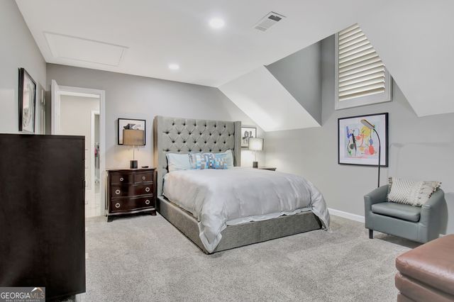 370 Dix Lee On Drive, Fayetteville, GA 30214