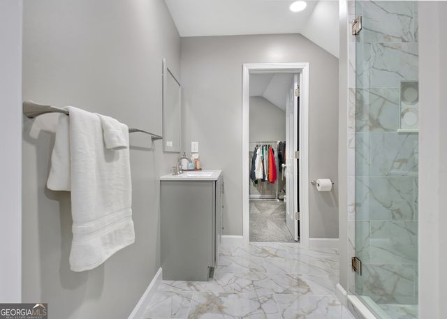 370 Dix Lee On Drive, Fayetteville, GA 30214