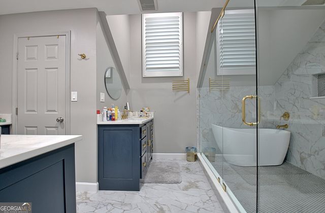 370 Dix Lee On Drive, Fayetteville, GA 30214