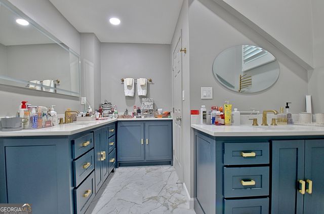 370 Dix Lee On Drive, Fayetteville, GA 30214