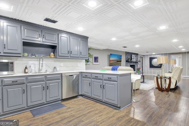 370 Dix Lee On Drive, Fayetteville, GA 30214