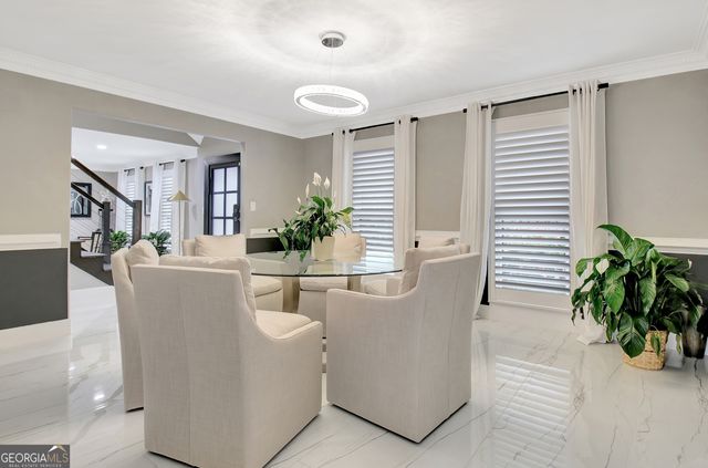 370 Dix Lee On Drive, Fayetteville, GA 30214