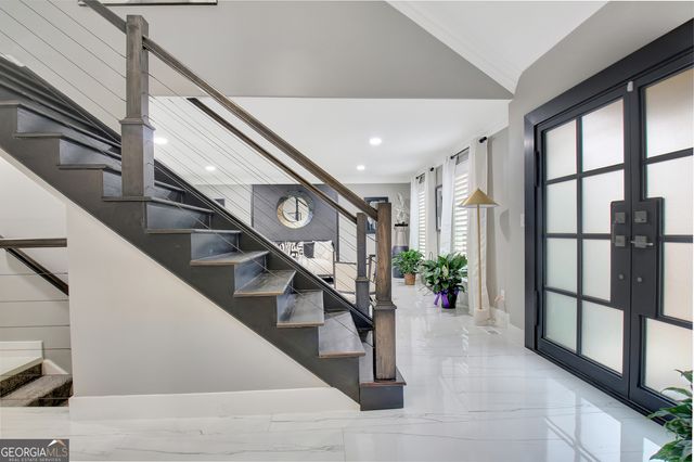 370 Dix Lee On Drive, Fayetteville, GA 30214