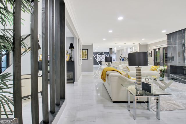 370 Dix Lee On Drive, Fayetteville, GA 30214