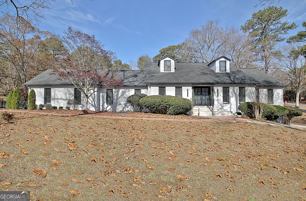 370 Dix Lee On Drive, Fayetteville, GA 30214