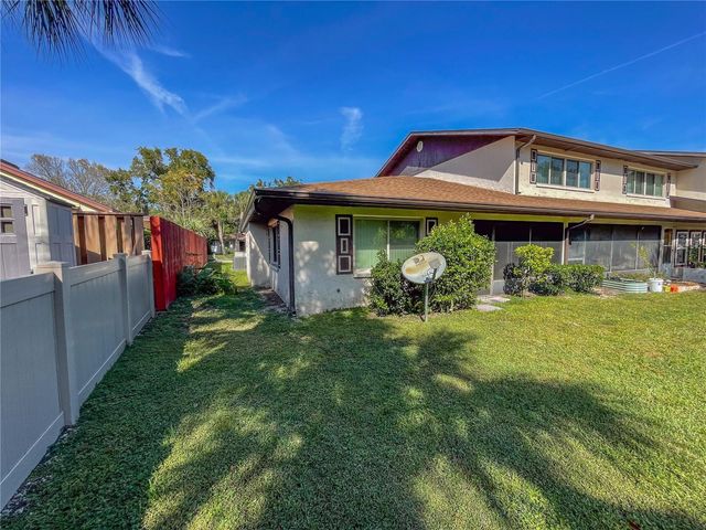 63 DOUGLAS STREET 11, Homosassa, FL 34446