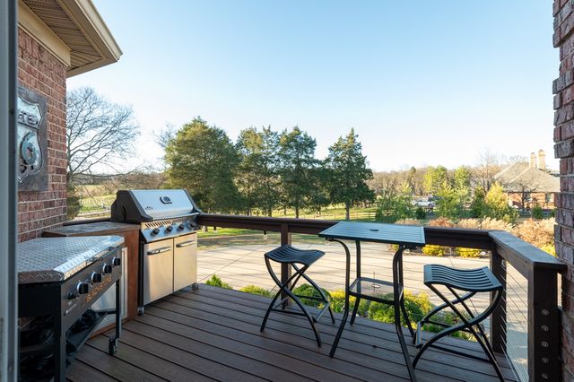 750 Upper Station Camp Crk Rd, Gallatin, TN 37066