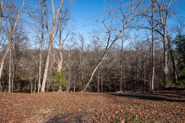 750 Upper Station Camp Crk Rd, Gallatin, TN 37066