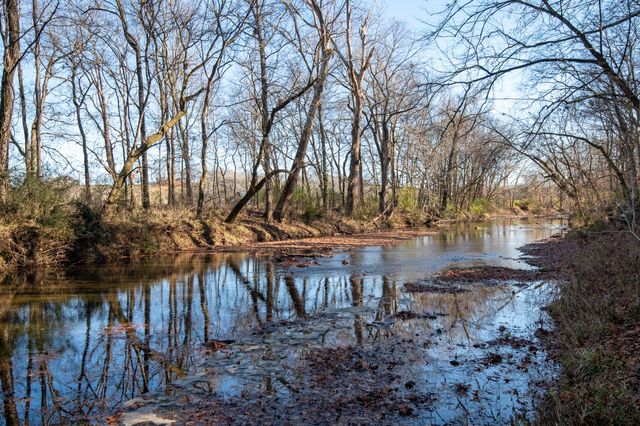 750 Upper Station Camp Crk Rd, Gallatin, TN 37066