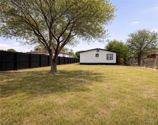 613 W Citrus Street, San Juan, TX 78589