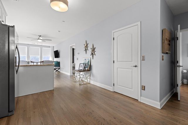 21808 River Canyon Road G, Chattanooga, TN 37405